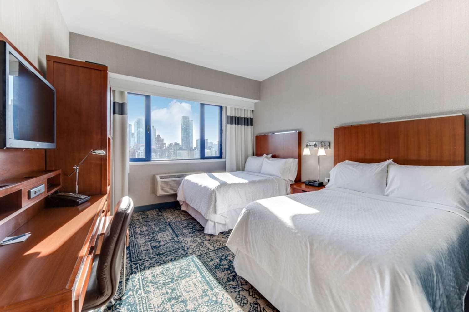 Vista Lic Hotel, Premier Collection By Best Western New York City Exterior photo