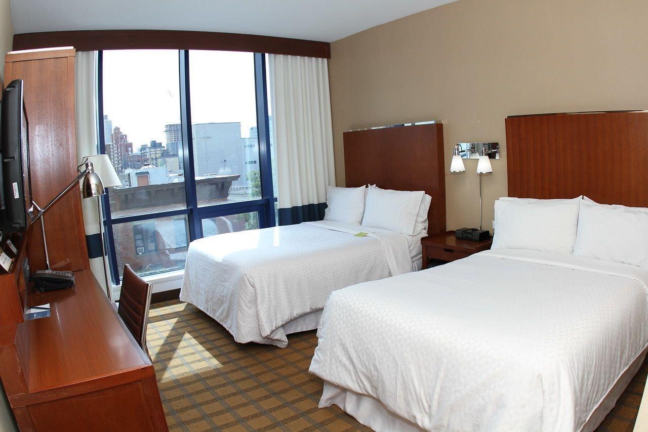 Vista Lic Hotel, Premier Collection By Best Western New York City Exterior photo